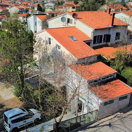 Apartments Mare Pula Exterior photo