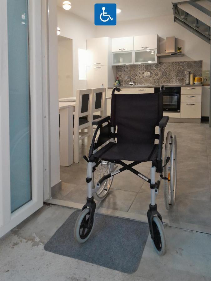 Apartments Mare Pula Exterior photo